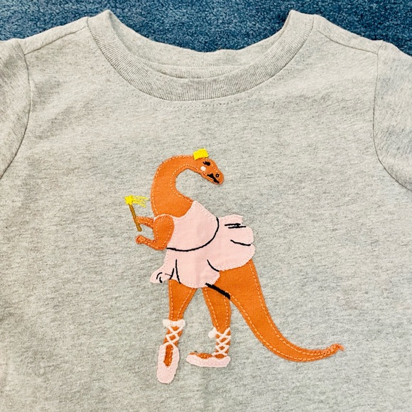 Hanna Andersson 5T *New* Princess Dinosaur Ballerina 🩰 Tee + mint green shorts - Picture 2 of 7